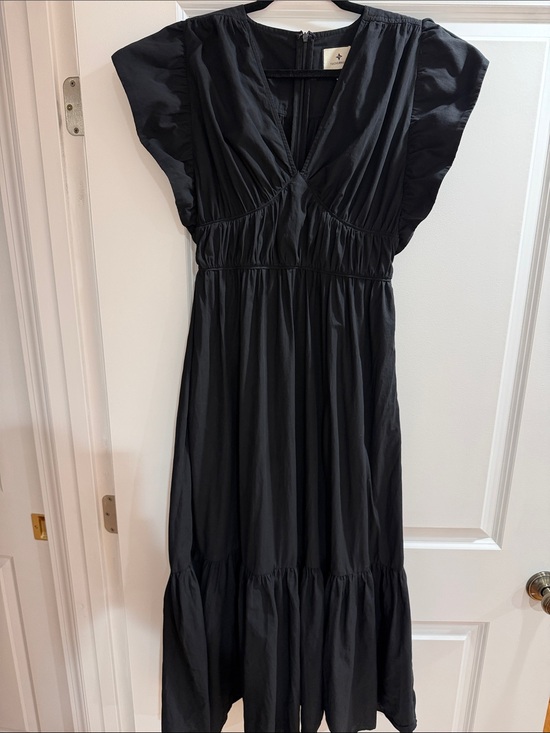 Tuckernuck Dresses & Skirts - Tuckernuck Sutton Black Flutter-Sleeve V-Neck Maxi 100% Cotton Dress Size S